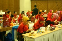 "Beauty and Grooming Class" Bank Sumsel Babel siapkan Wajah baru Layanan prima